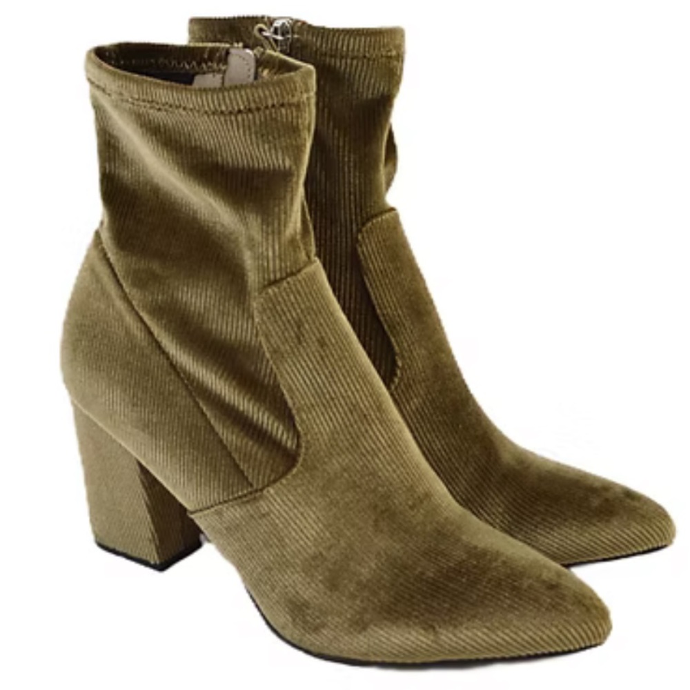 Steve Madden Elory Velvet Bootie